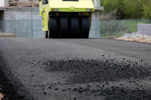 Best Driveway Paver Sealing  in Leonardo, NJ