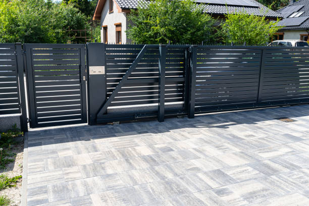 Best Commercial Driveway Pavers  in Leonardo, NJ