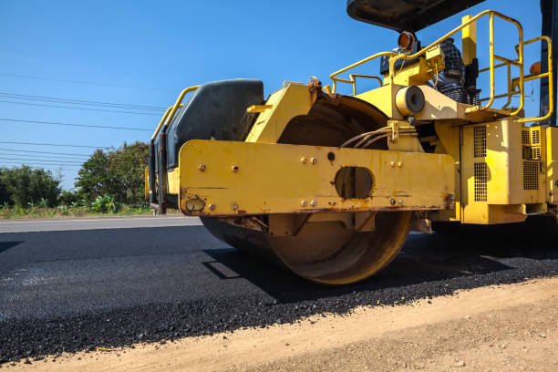 Best Driveway Resurfacing Pavers  in Leonardo, NJ